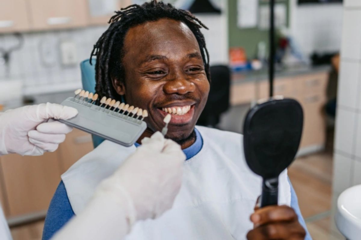 can-cosmetic-dentist-fix-chipped-front-tooth-veneers